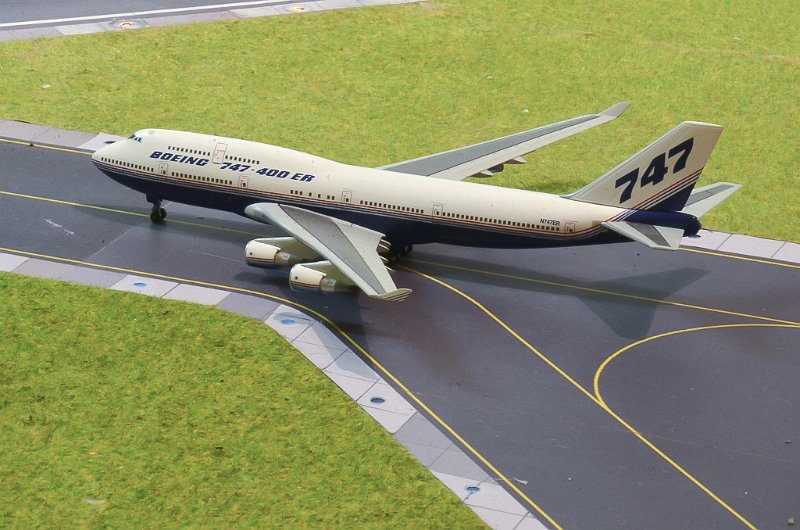 114.JPG - Boeing 747-438ER ( N747ER ) Pièce collection N° 114