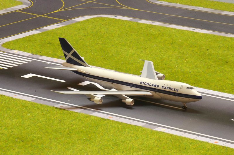 298.JPG - Boeing 747-123   ( G-HIHO )   Pièce collection N° 298